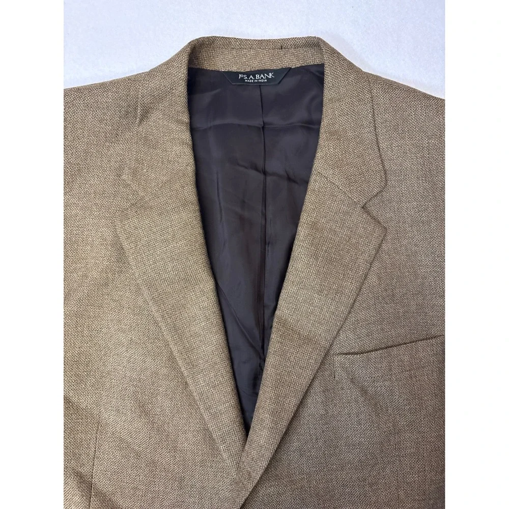Jos. A. Bank Travelers Collection Brown Textured Two Button Blazer Sport Coat